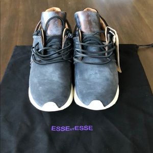 ESSEutESSE Navy Fringe Sneakers